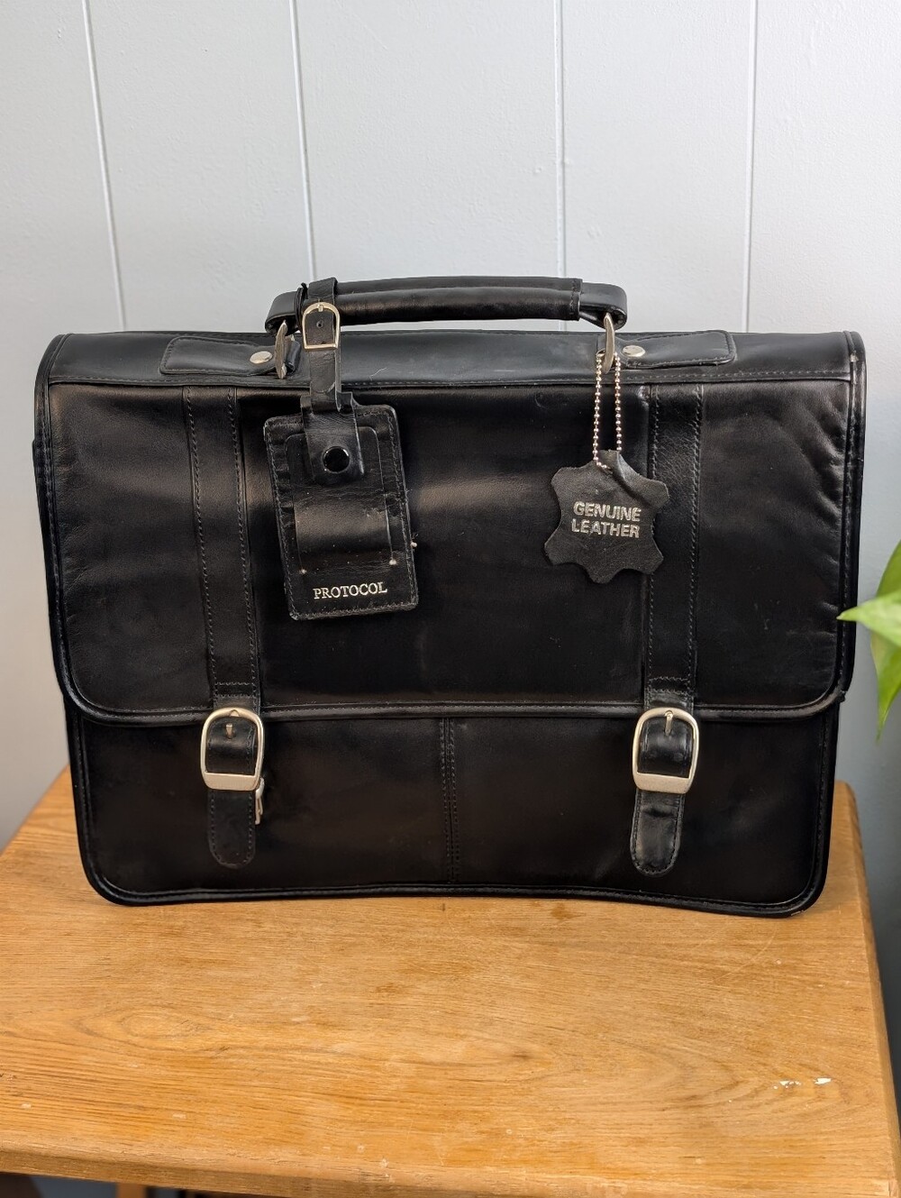 Black Genuine Leather Laptop Briefcase With Missing Shoulder Strap